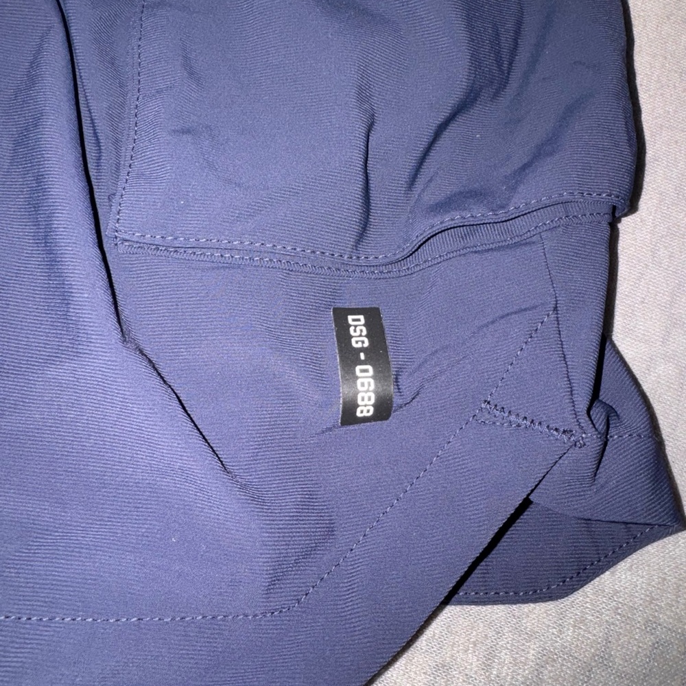 0688. Tetra-Lite™ 2-in-1 Legging Cargo Short - Navy/Black - Picture 3 of 4